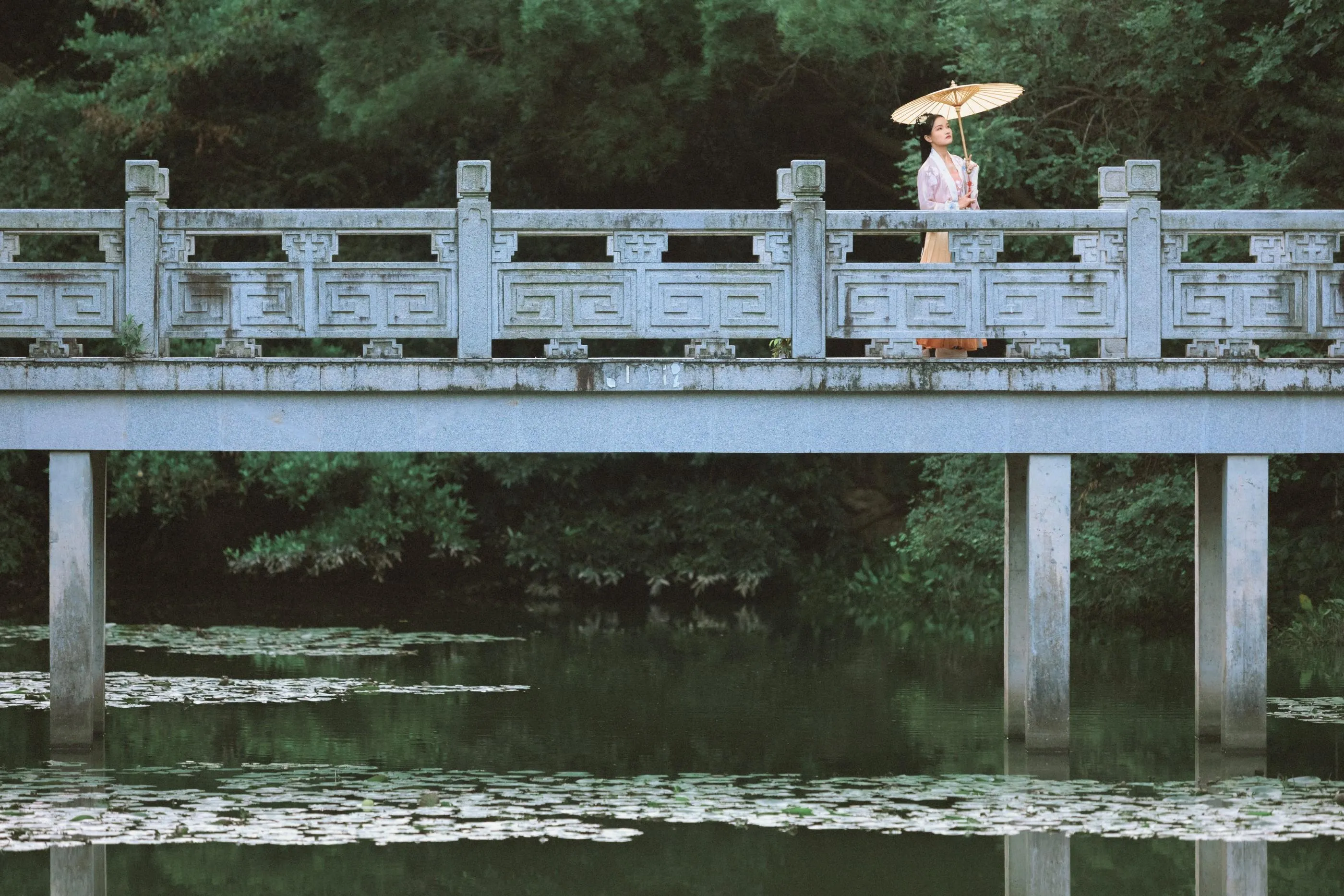 [YITUYU艺图语]2021.10.26 千万绪 清酒 [22P]插图7